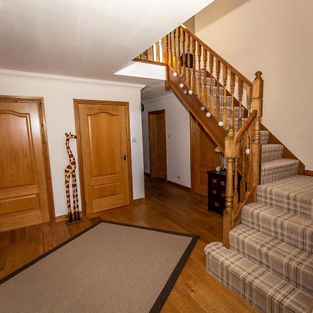 Uircheann Righ Bed & Breakfast สตรอนเทียน ภายนอก รูปภาพ