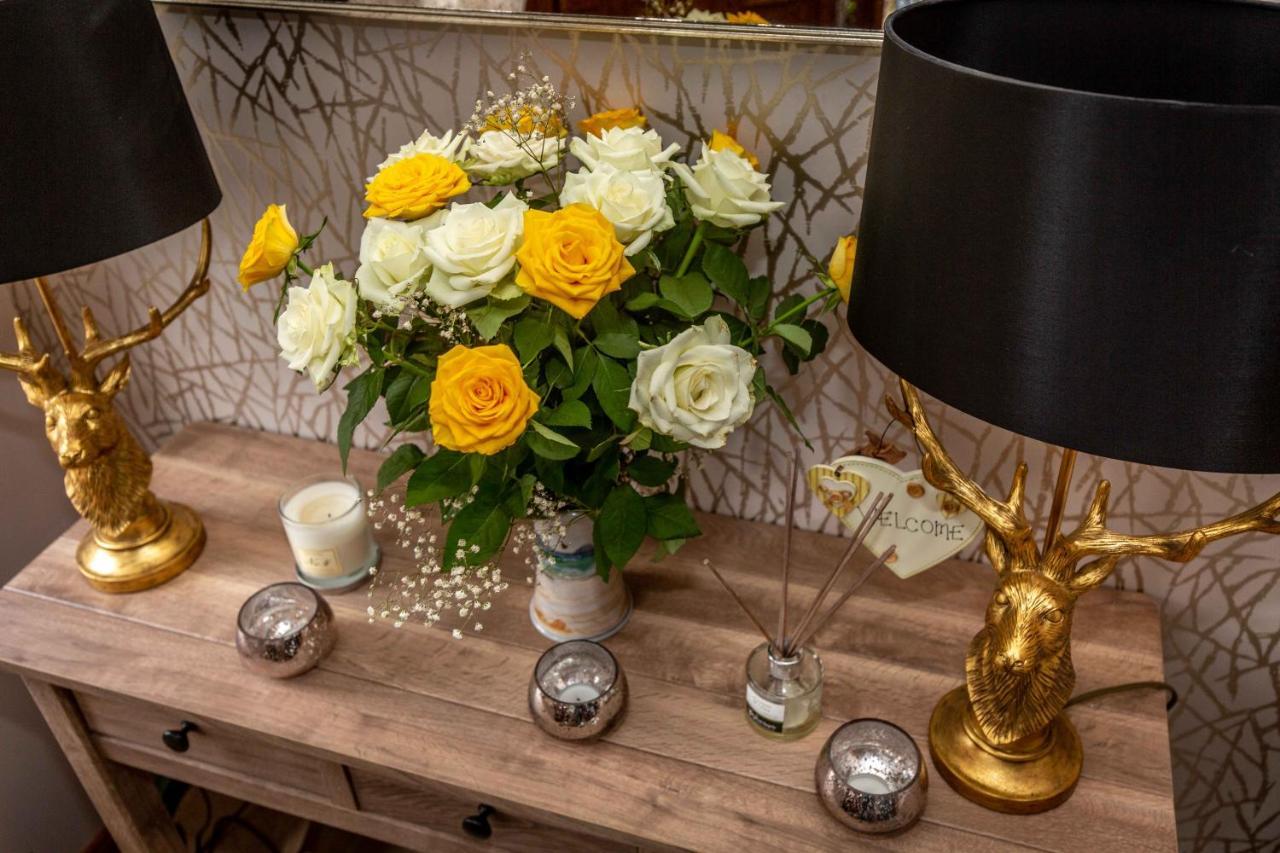 Uircheann Righ Bed & Breakfast สตรอนเทียน ภายนอก รูปภาพ