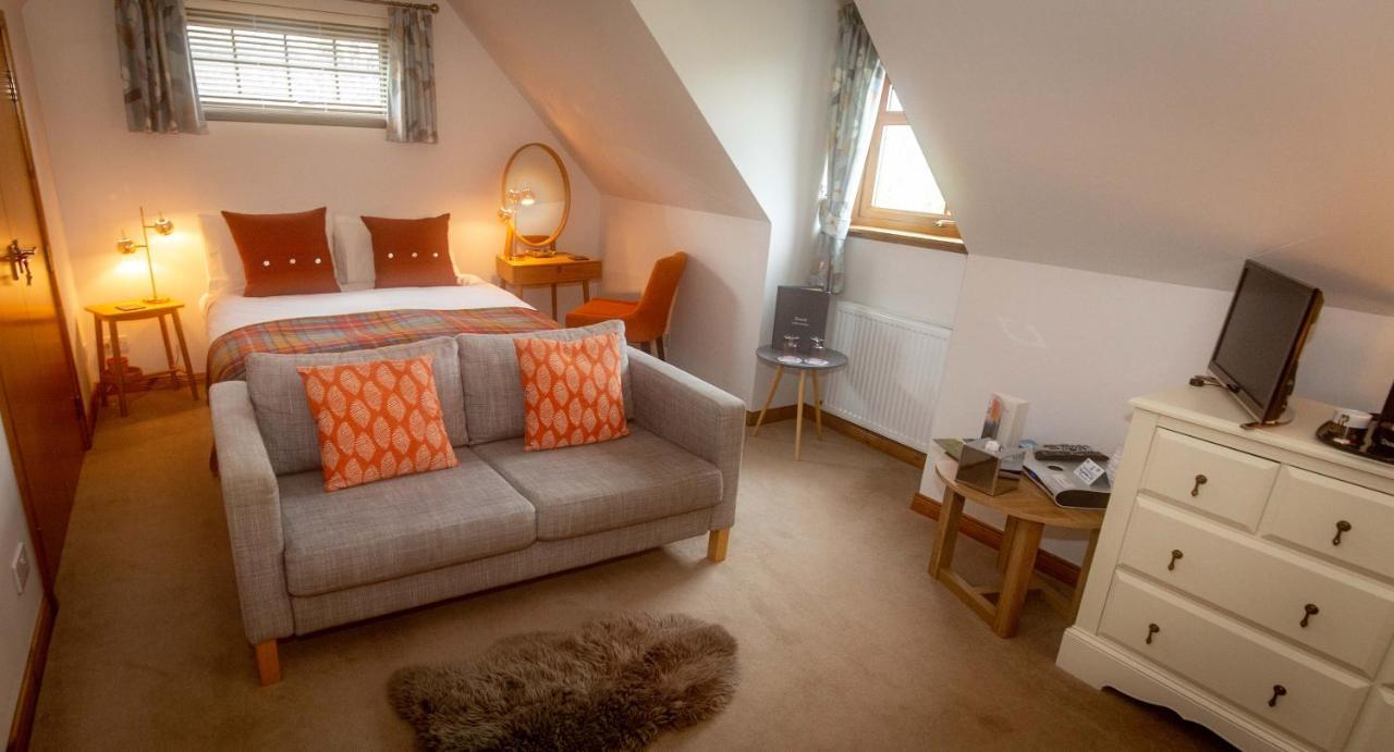 Uircheann Righ Bed & Breakfast สตรอนเทียน ภายนอก รูปภาพ